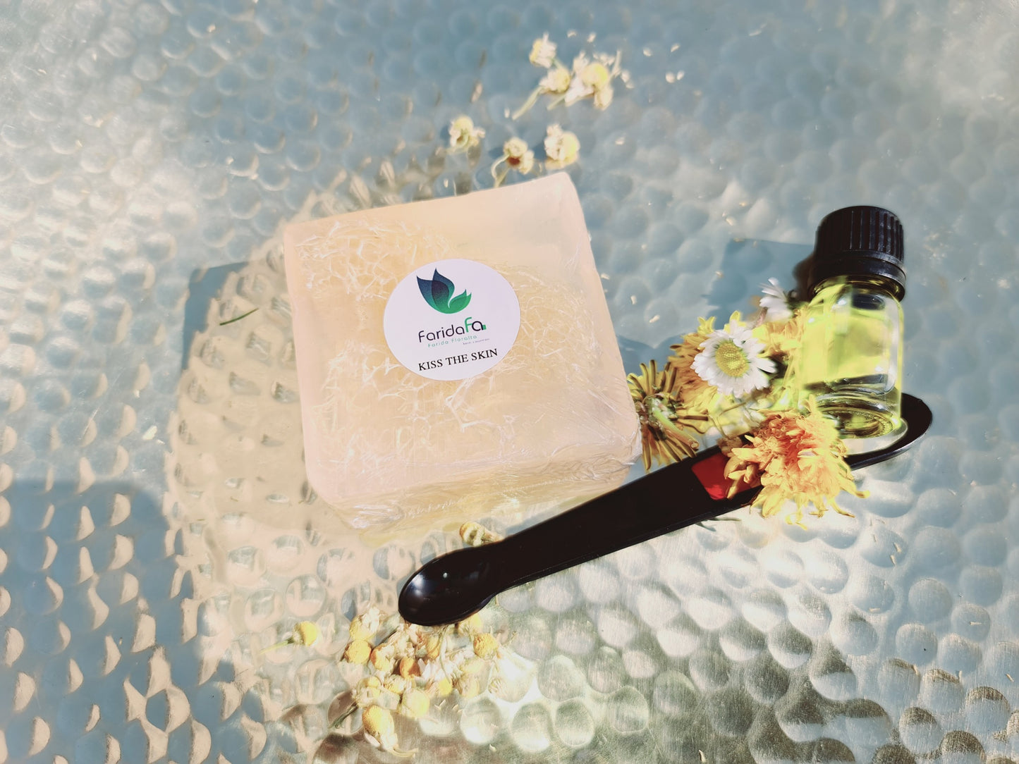 Kiss the Skin Handmade Loofah Soap